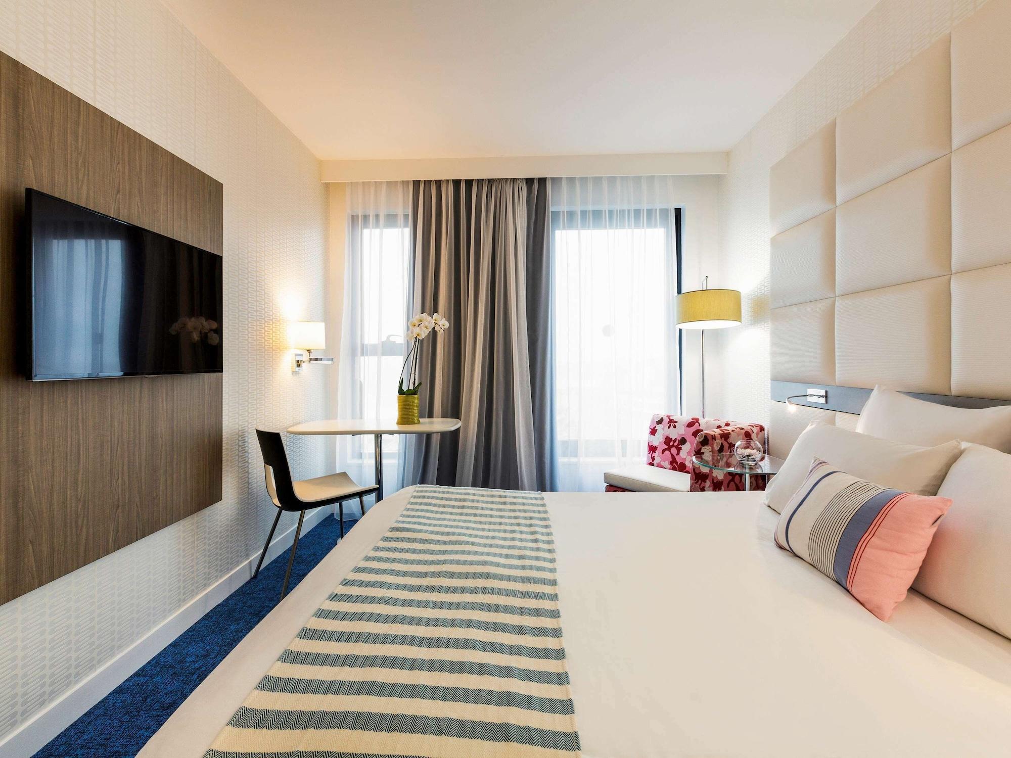 Отель Mercure President Biarritz Plage Экстерьер фото