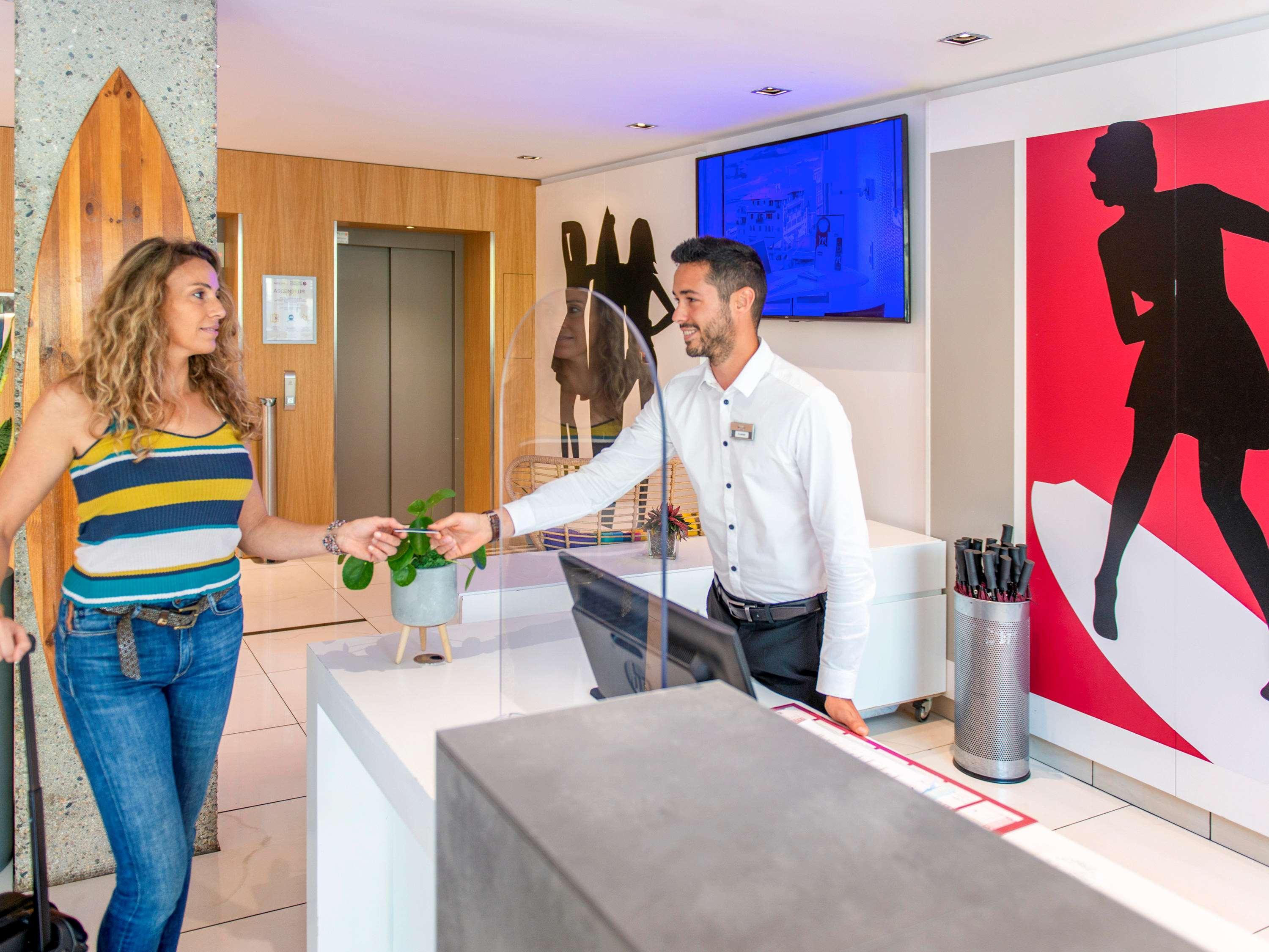 Отель Mercure President Biarritz Plage Экстерьер фото